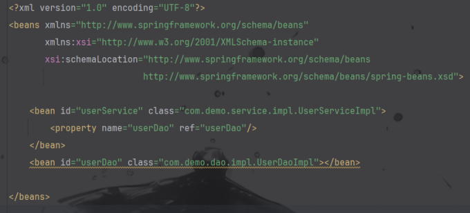 容器创建时会解析配置文件中的bean、类路径、依赖关系等信息